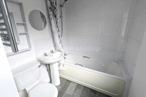 1 bedroom flat to rent, High Street, Lincoln