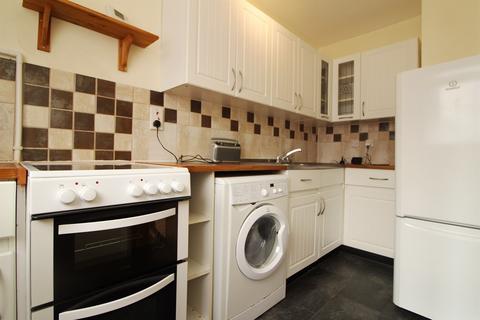 1 bedroom apartment to rent, Troon Court, Muirfield Close, Reading, RG1