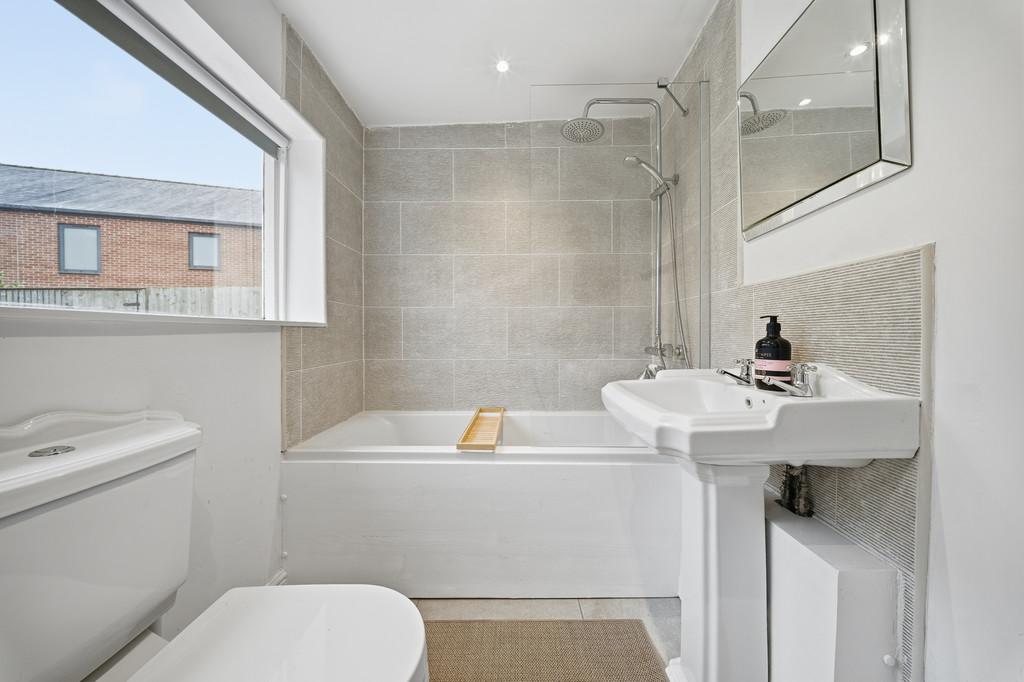 Garden Studio, Princess Street, Knutsford, WA16 6 B
