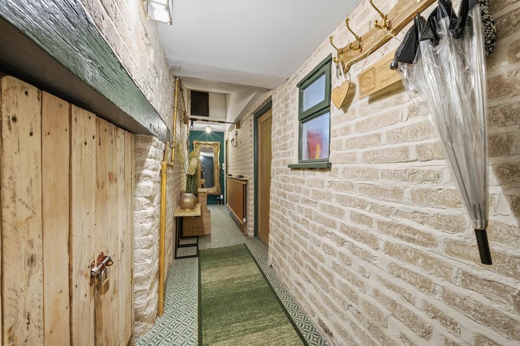 Garden Studio, Princess Street, Knutsford, WA16 6 B