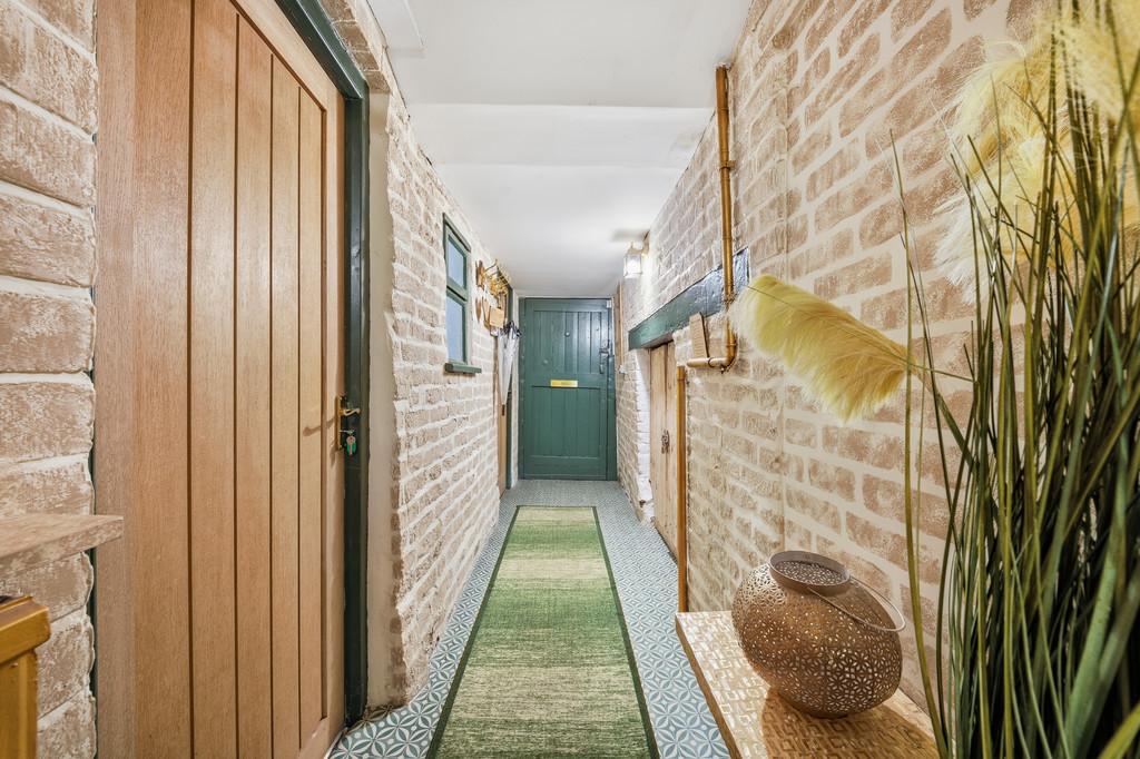 Garden Studio, Princess Street, Knutsford, WA16 6 B