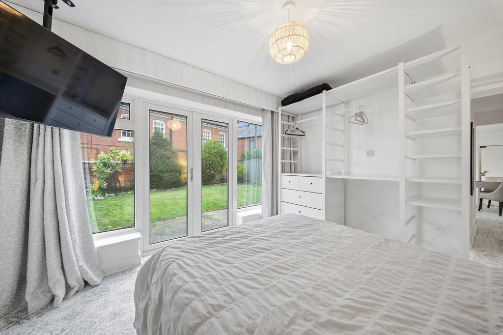 Garden Studio, Princess Street, Knutsford, WA16 6 B