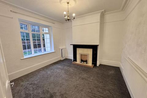 3 bedroom townhouse to rent, Park Road, Congleton