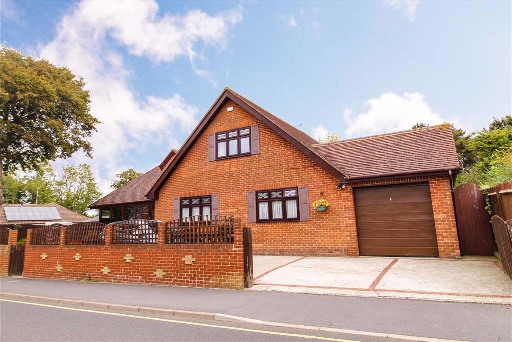 Hillside Road, Hastings, East Sussex 4 bed detached bungalow £419,950