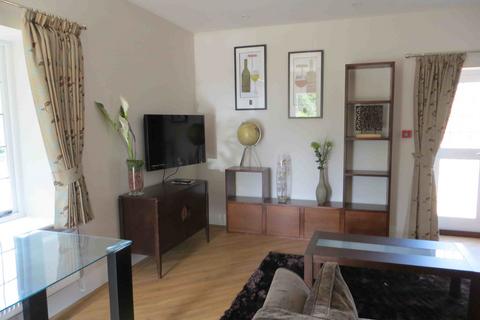1 bedroom in a flat share to rent - TAPLOW, HUNTS LANE