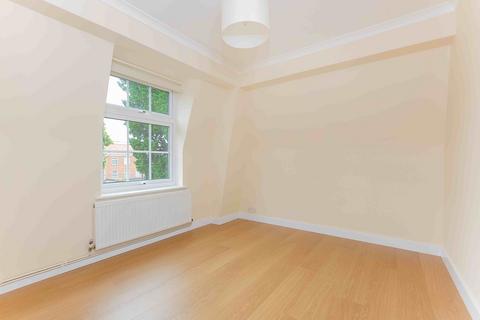 undefined, WINDSOR, HERON LODGE, FURNISHED