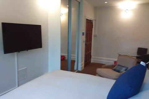undefined, TAPLOW,  HUNTS LANE