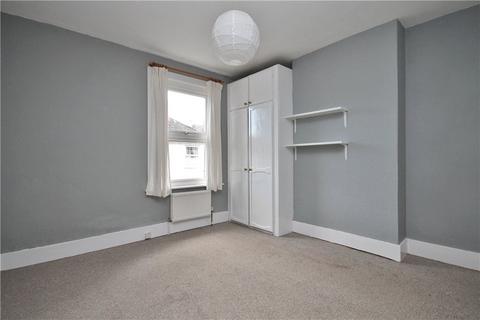 2 bedroom terraced house to rent, Cooper Road, Guildford, Surrey, GU1