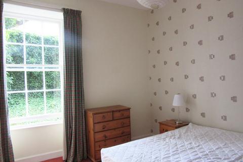 5 bedroom flat to rent, Barony Street, New Town, Edinburgh, EH3
