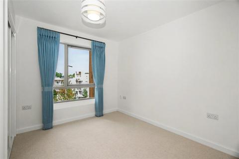 1 bedroom apartment to rent, Glenalmond Avenue, Cambridge