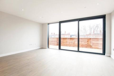 2 bedroom penthouse to rent, Viridium Apartments, 264 Finchley Road, London, NW3