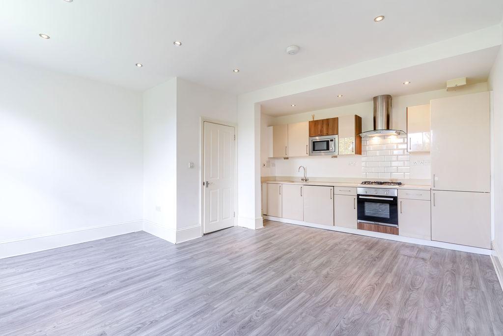 Apartment in London - View 3