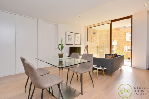 1 bedroom flat for sale, Abernethy House, Barbican, London