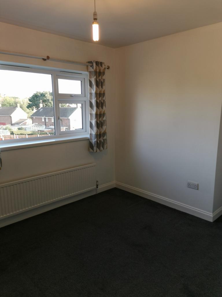 Renovated 2 double bed semi for rent in Brampton
