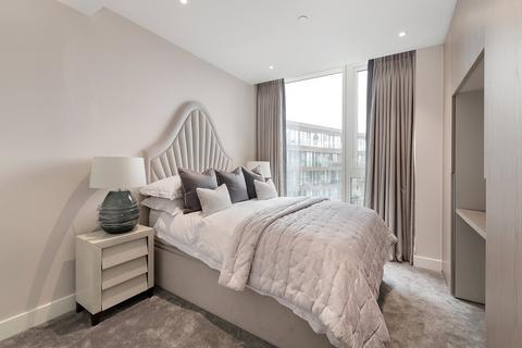 2 bedroom apartment to rent, Admiralty House, 150 Vaughan Way, E1W