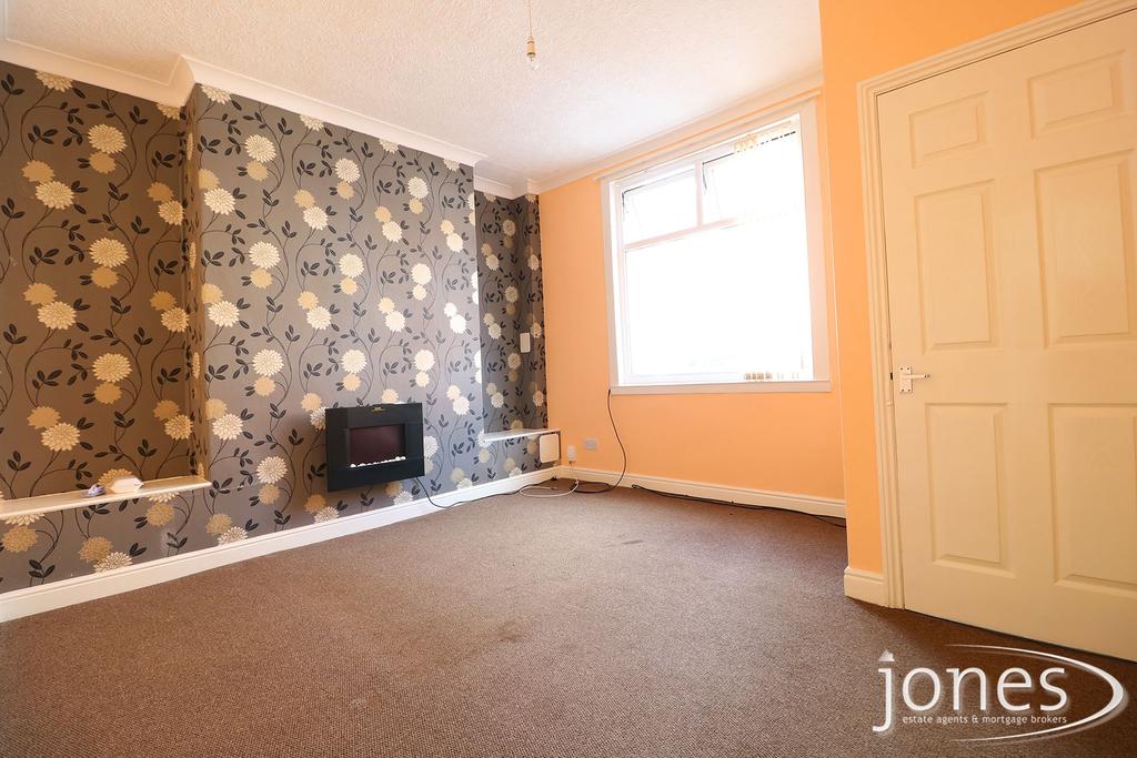 Rosebery Street, Darlington, DL3 6EU 2 bed terraced house £57,500
