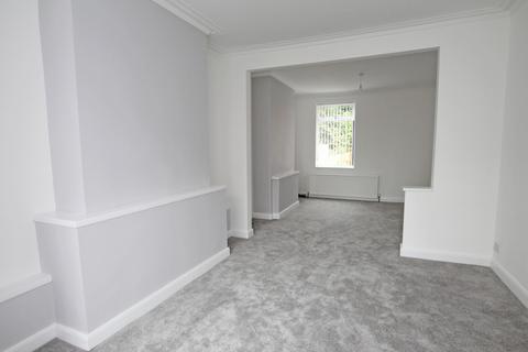 undefined, Finkle Street, HU16