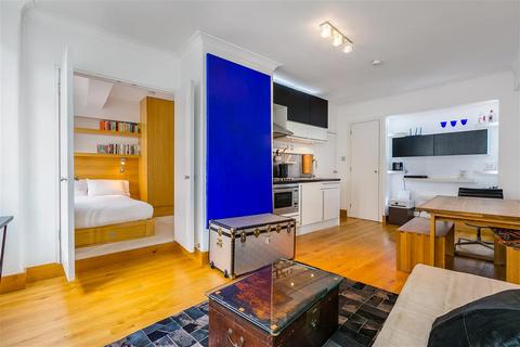 1 bedroom flat for sale, Nell Gwynn House, Sloane Avenue, SW3
