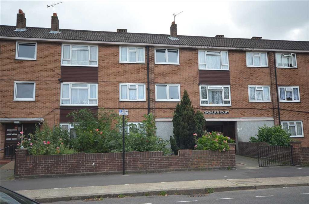 Wadhurst Court, Telham Road, East Ham, E6 2 bed apartment £274,995