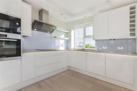 3 bedroom flat to rent, Avenue Road, London