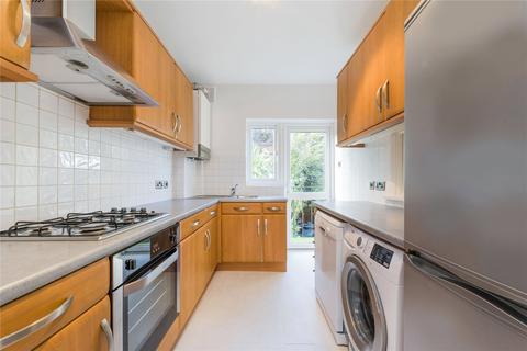 2 bedroom flat to rent, Vale Close, Strawberry Vale, Twickenham