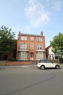 2 bedroom apartment to rent, Trent Boulevard, Nottingham