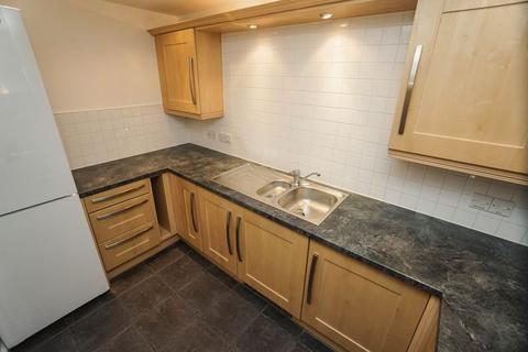 2 bedroom apartment to rent, Abernethy Court, Horwich