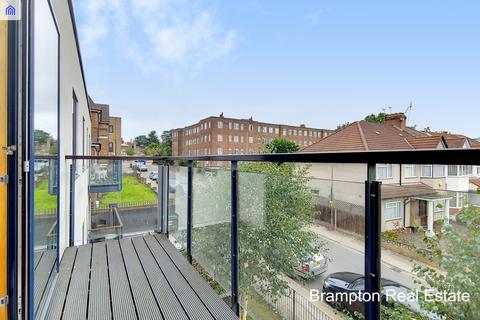 undefined, The Curve, Victoria Road, Hendon, NW4
