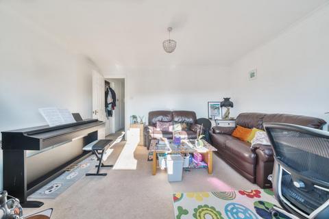 2 bedroom apartment to rent, Rose Walk,  Reading,  RG1