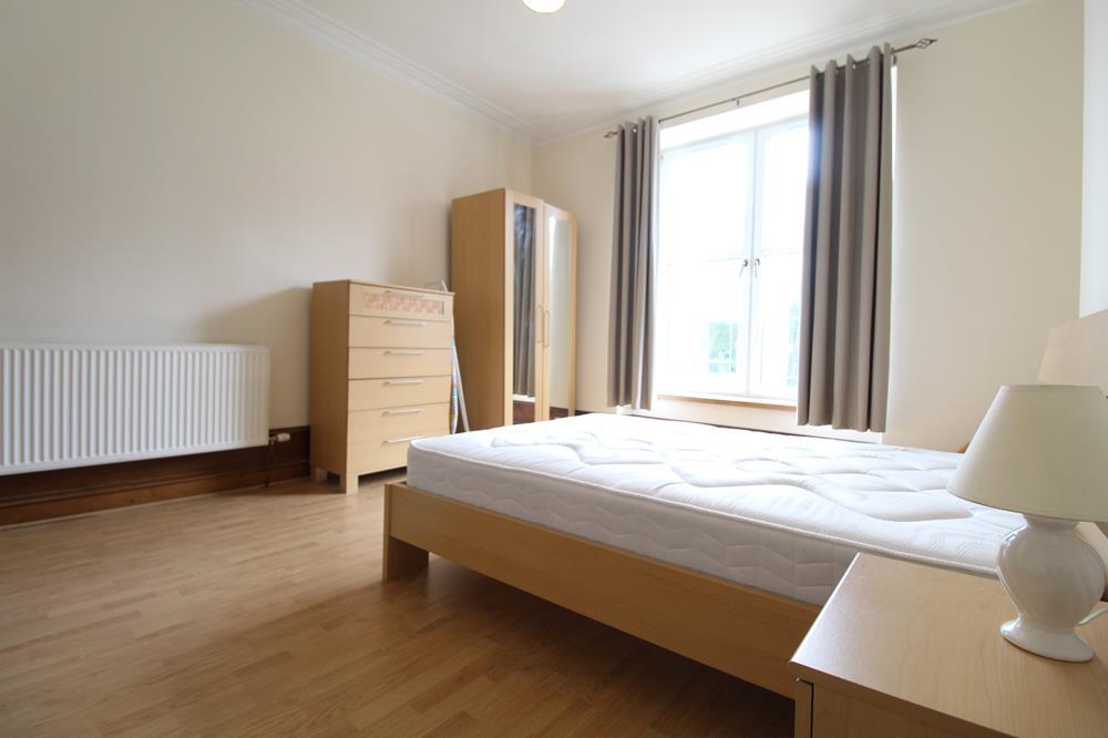 Bedroom alt