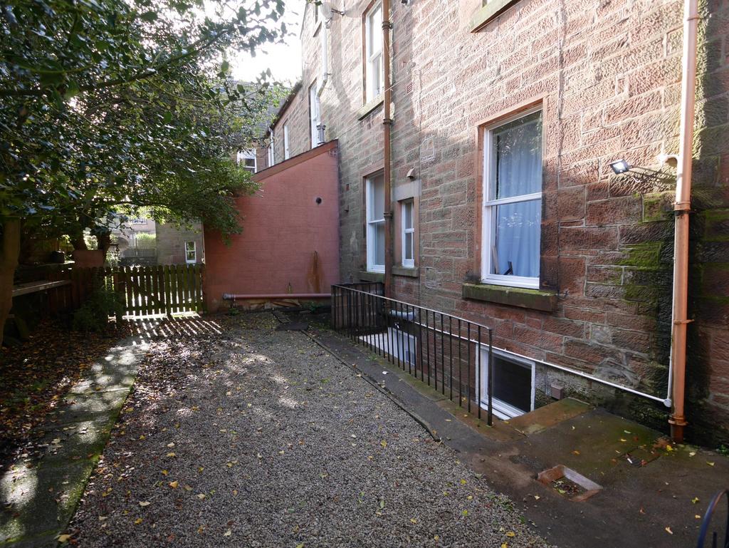 6 B Victoria Terrace, Dumfries, DG1 1 NL   Braidwood