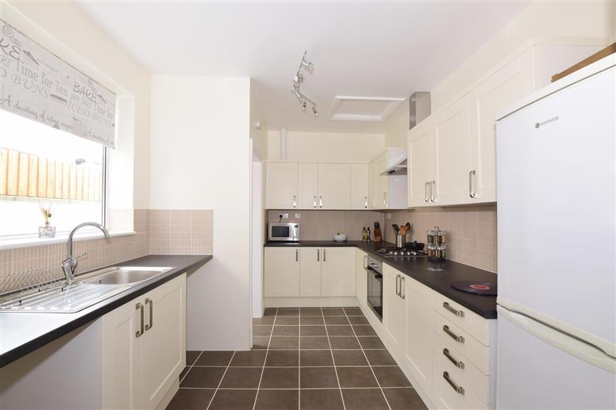 Middlesex Road, Southsea, Hampshire 2 bed terraced house £209,000