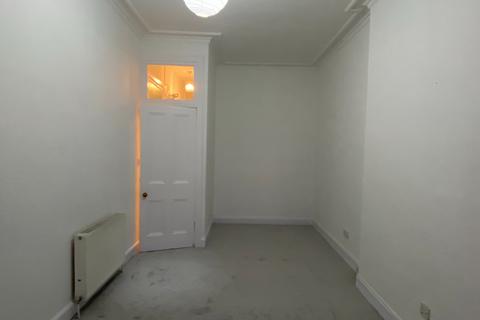 1 bedroom flat to rent, Earlston Place, Abbeyhill, Edinburgh, EH7