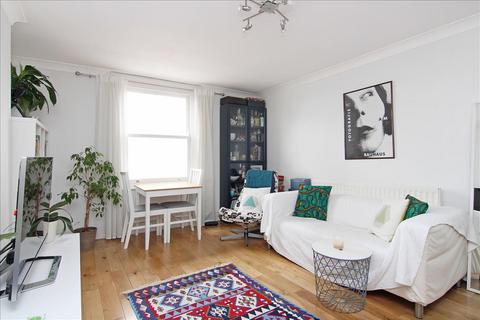 1 bedroom flat for sale, The Mall, Ealing, London, W5