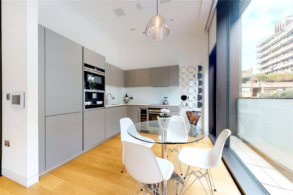 Roman House, Wood Street, London, EC2Y 2 bed flat £995,000