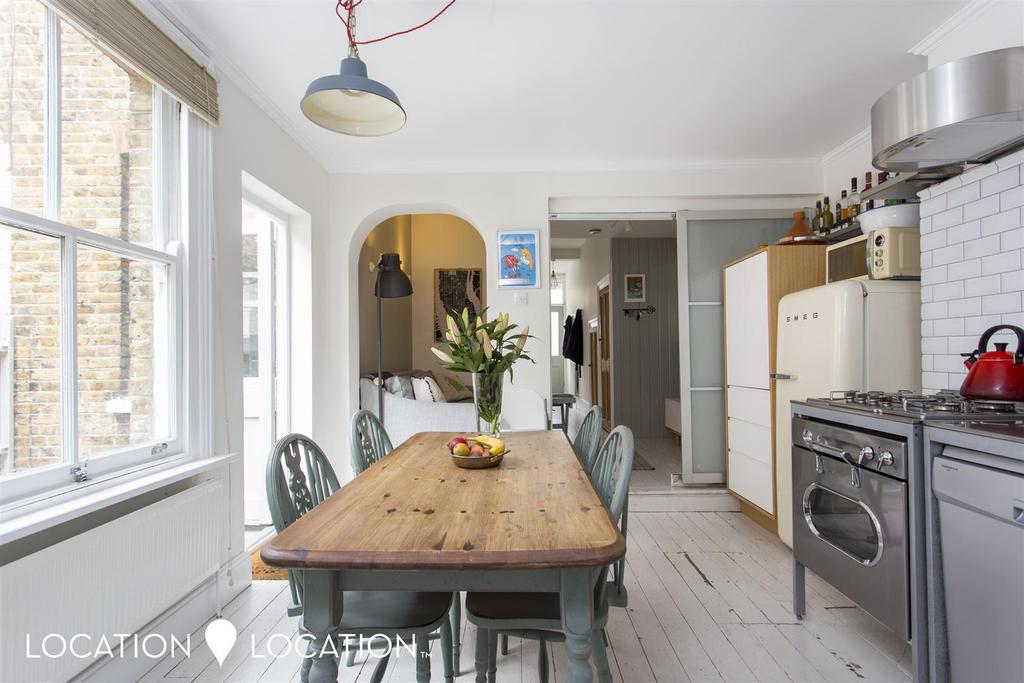 Heysham Road, N15 2 bed flat £1,700 pcm (£392 pw)