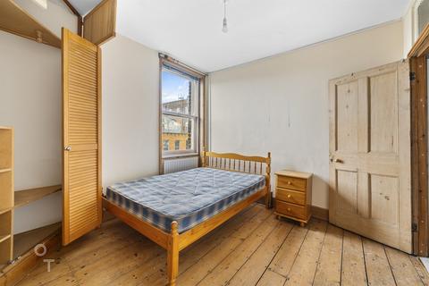 2 bedroom flat to rent, Kentish Town Road, Camden, NW1