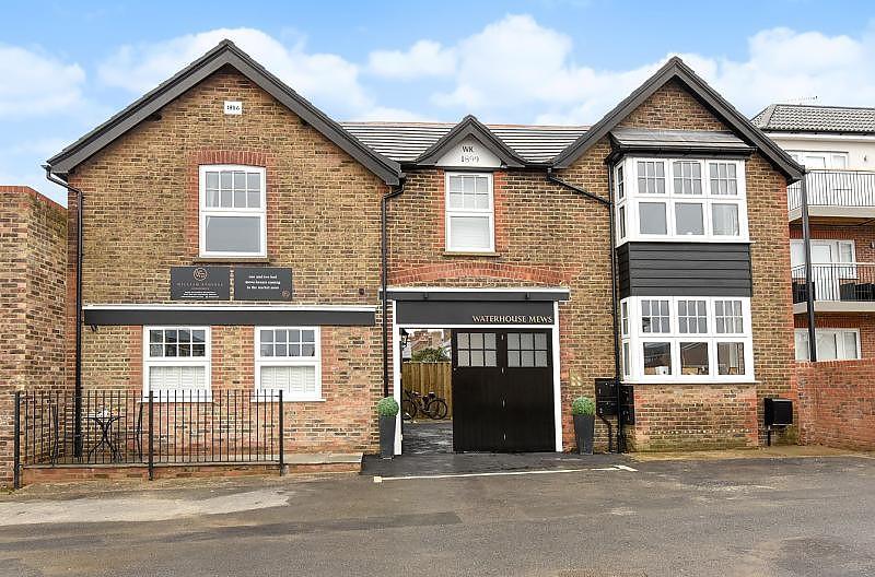 External (Main)