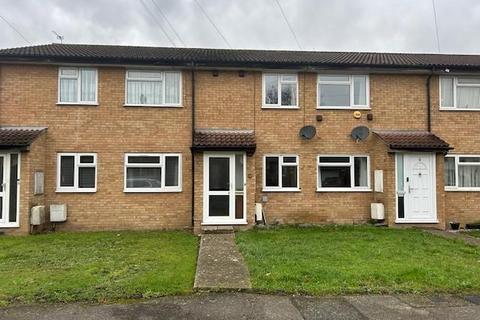 2 bedroom maisonette to rent, Napier Road,  Ashford,  TW15