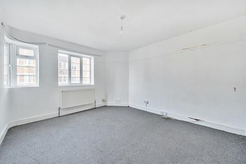 undefined, Warwick Gardens, London Road, Thornton Heath, CR7