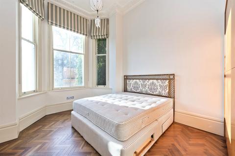 1 bedroom flat to rent, Lexham Gardens, London, W8