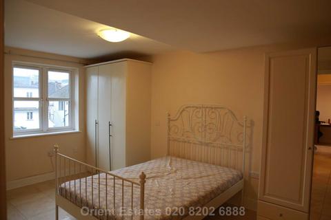 2 bedroom apartment to rent, Peaberry Court, Greyhound Hill, Hendon, NW4