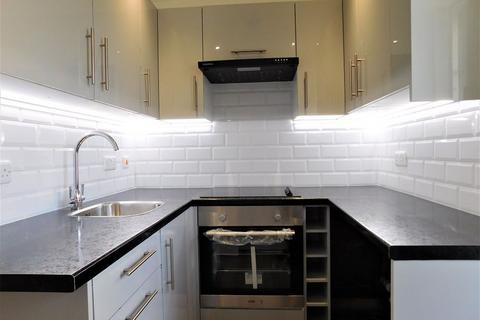 undefined, 6 Queens Court, Dunfermline