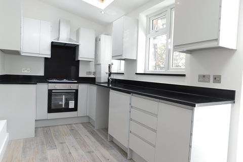 1 bedroom flat for sale - Greenford Avenue, London, W7