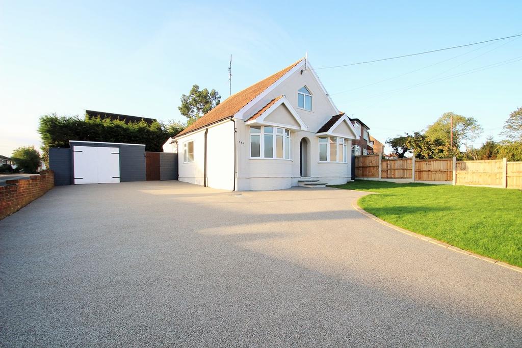 Challis Lane, Braintree, CM7 4 bed detached house £375,000