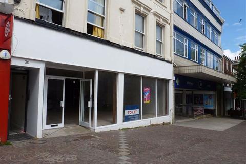 Retail property (high street) to rent - Sandgate Road, Folkestone, Kent