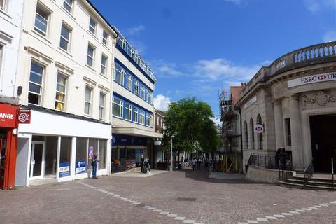 Retail property (high street) to rent - Sandgate Road, Folkestone, Kent