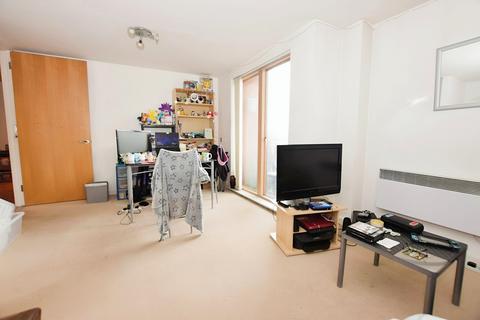 1 bedroom flat to rent, Melia House, 19 Lord Street, Green Quarter, Manchester, M4