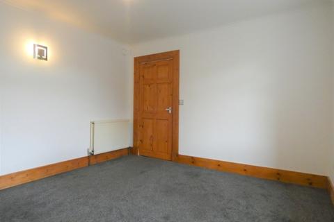 2 bedroom flat to rent, Ware Road, Peterhead, Aberdeenshire, AB42