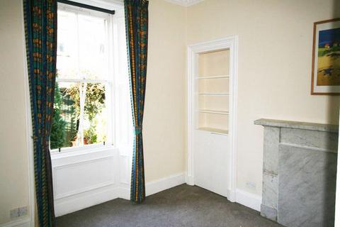 1 bedroom flat to rent, Ivy Terrace, Shandon, Edinburgh, EH11